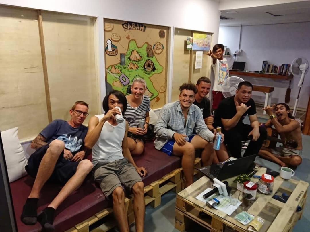 Get Inn Backpackers Kota Kinabalu Esterno foto
